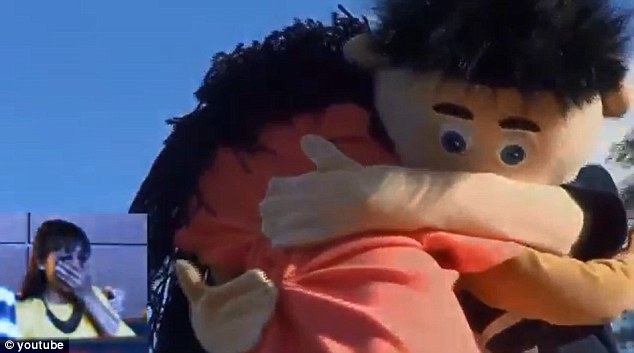 Man Proposes To Girlfriend With Puppet Movie Trailer